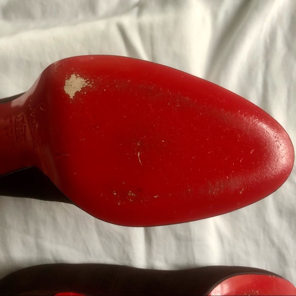 Christian Louboutin Dark Chocolate Brown Suede Heels - Size 37 (Fits a size 7) - Picture 5 of 8